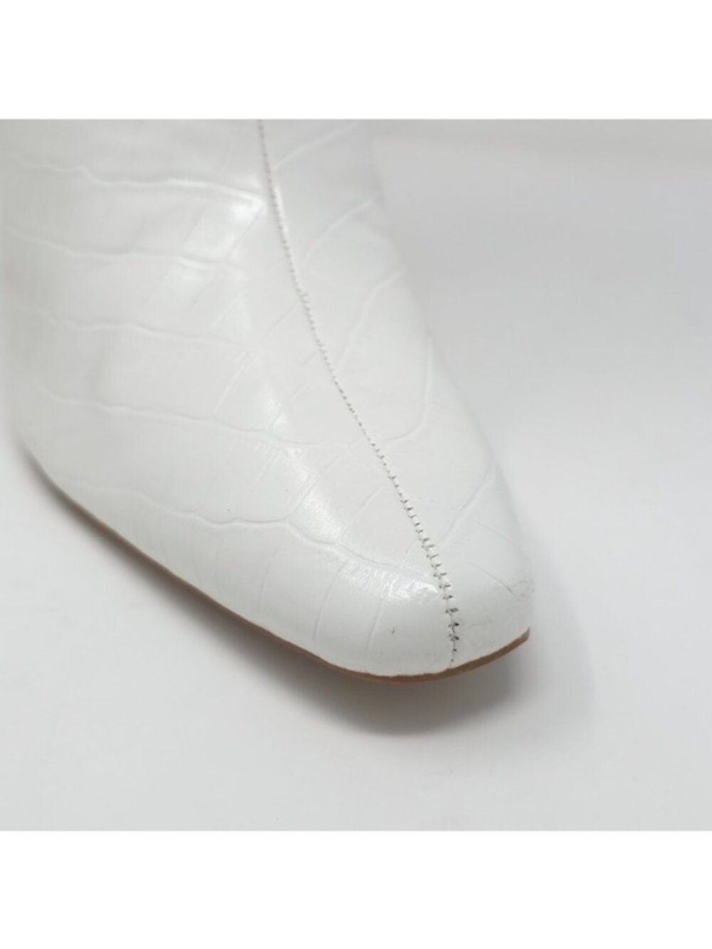 Journee Collection Elanie White Croc Block Heel Ankle Boots US 11 NIB - Picture 7 of 13
